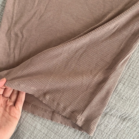 PrAna pink/mauve baby tee size XS, very stretchy! - Picture 3 of 5